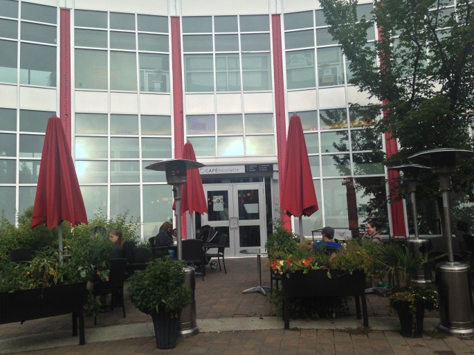 Cafe Bicyclette in La Cite Francophone